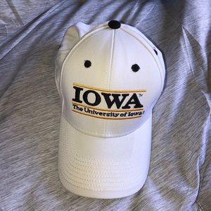 NWOT Hawkeye hat